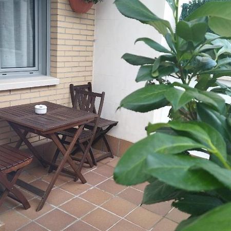 Apartamentos Mar Y Ola 1 Posada De Llanes المظهر الخارجي الصورة