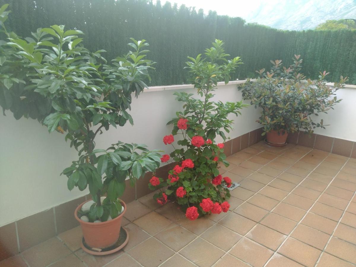 Apartamentos Mar Y Ola 1 Posada De Llanes المظهر الخارجي الصورة